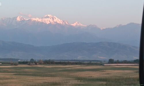 Zwischen Almaty und dem Qapsagay Reservoir